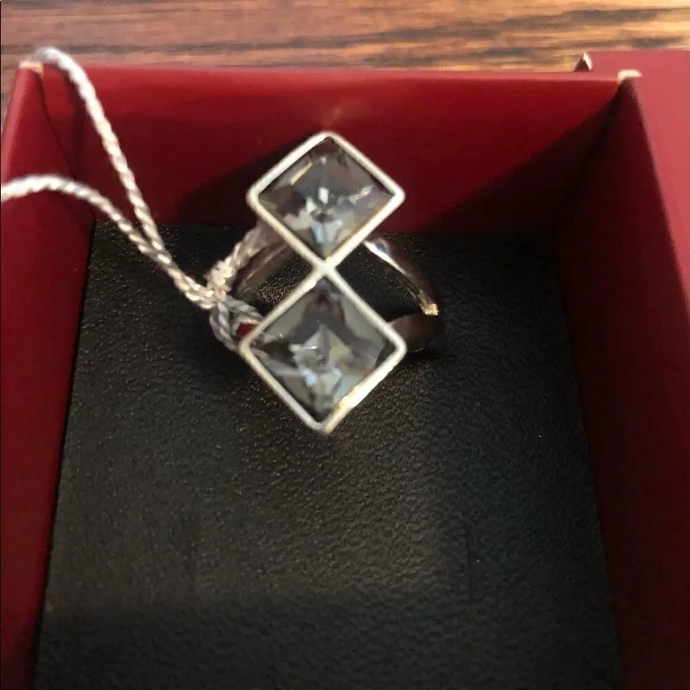 Swarovski authentic Crystals White Rhodium plated